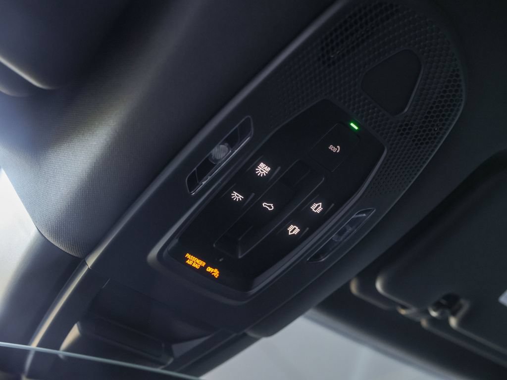 Certified 2026 Porsche Cayenne AWD/4WD image 28