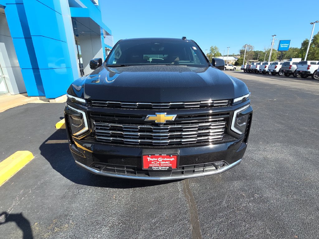 New 2026 Chevrolet Tahoe High Country AWD/4WD image 3