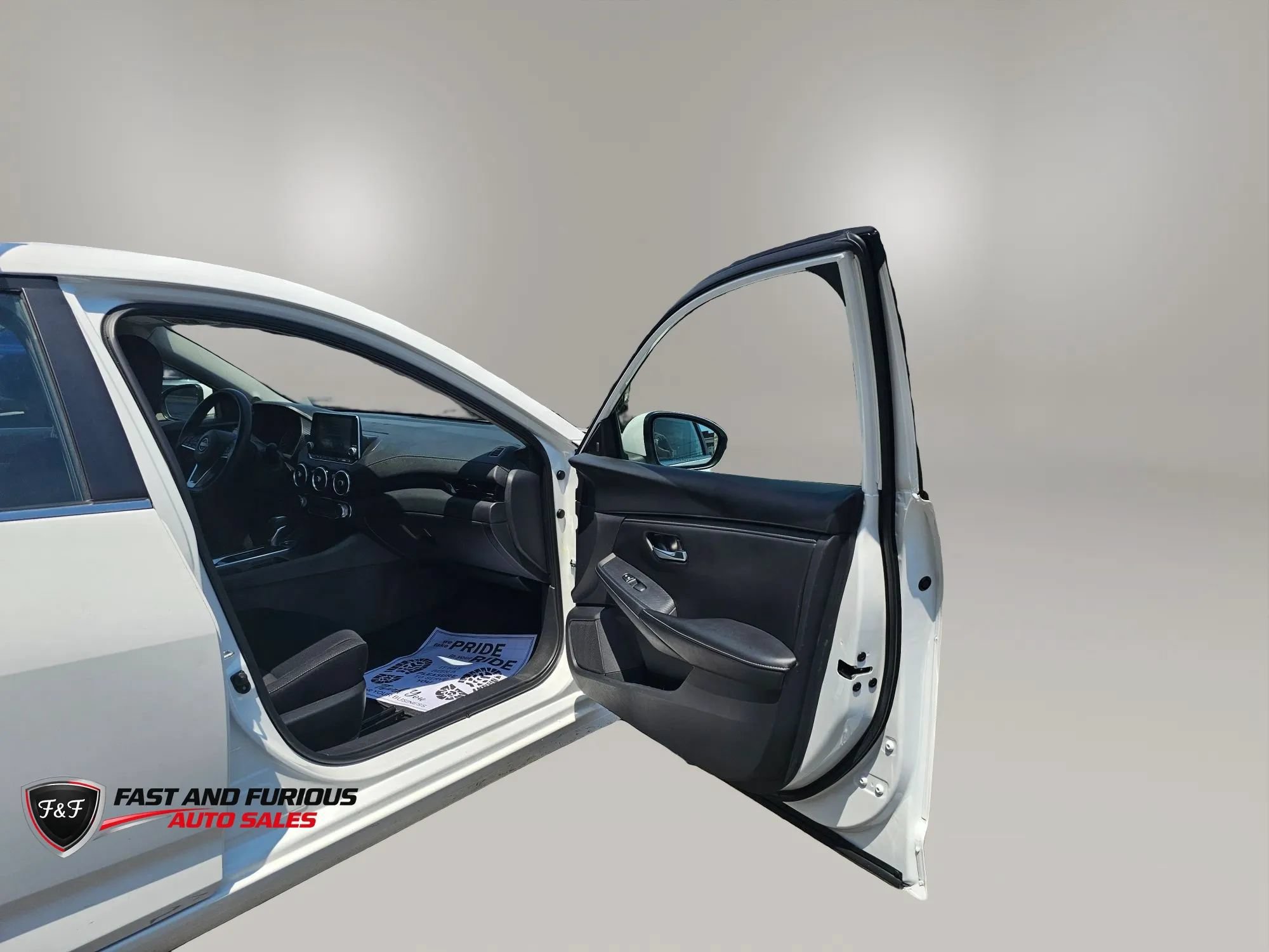 Used 2024 Nissan Sentra SV FWD image 11