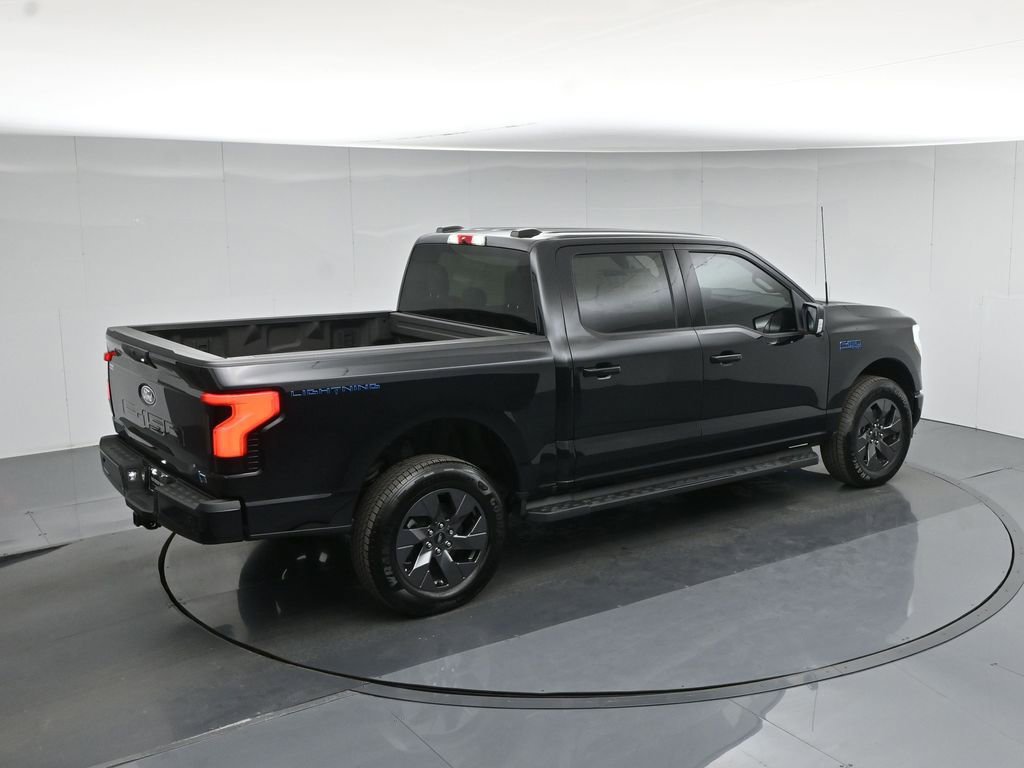 New 2025 Ford F150 Lightning Flash AWD/4WD image 41