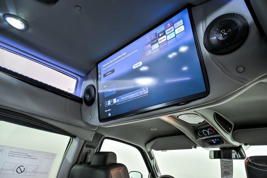 New 2026 GMC Savana 2500 Extended w/ Driver Convenience Package RWD image 9