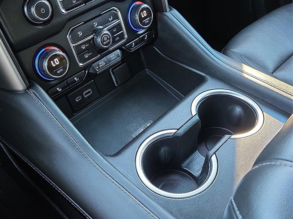 Used 2022 Chevrolet Tahoe Z71 w/ Luxury Package image 22