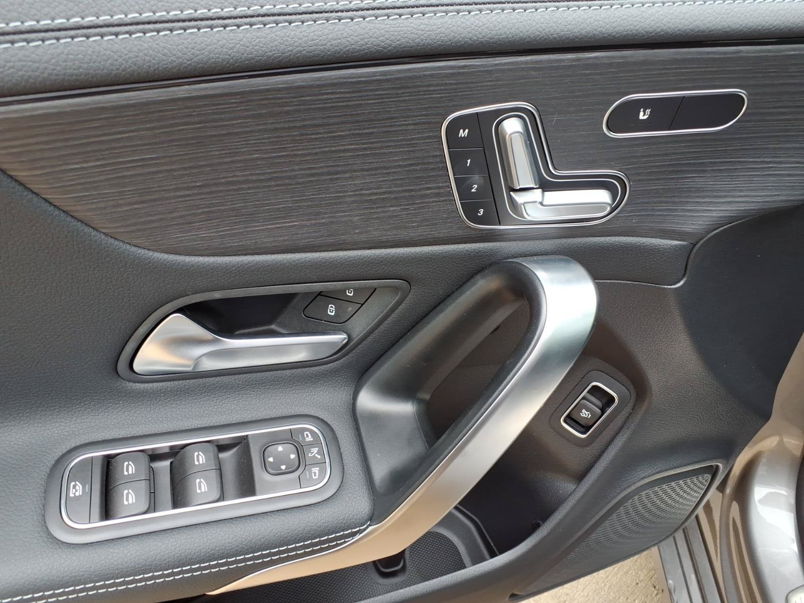 New 2026 Mercedes-Benz CLA 250 4MATIC image 12