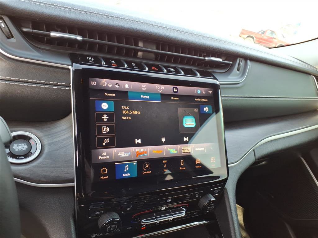 Used 2021 Jeep Grand Cherokee L Limited image 19