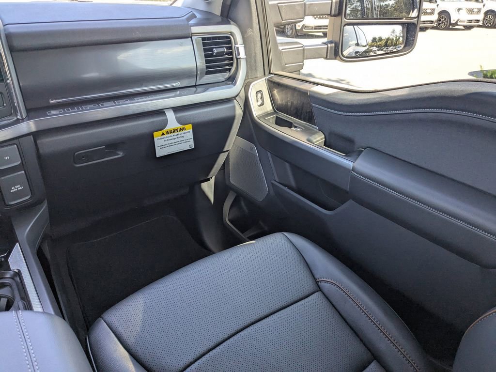 New 2025 Ford F250 Lariat w/ Lariat Ultimate Package image 21