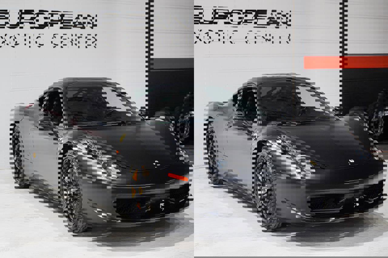 Used 2011 Ferrari 458 Italia Coupe image 29