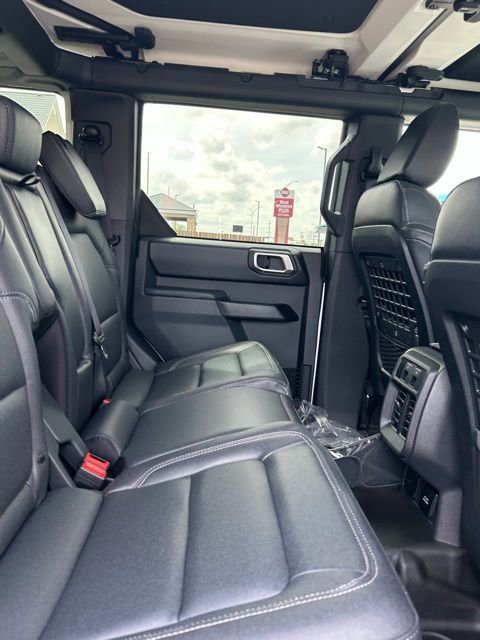 New 2026 Ford Bronco Badlands AWD/4WD image 10