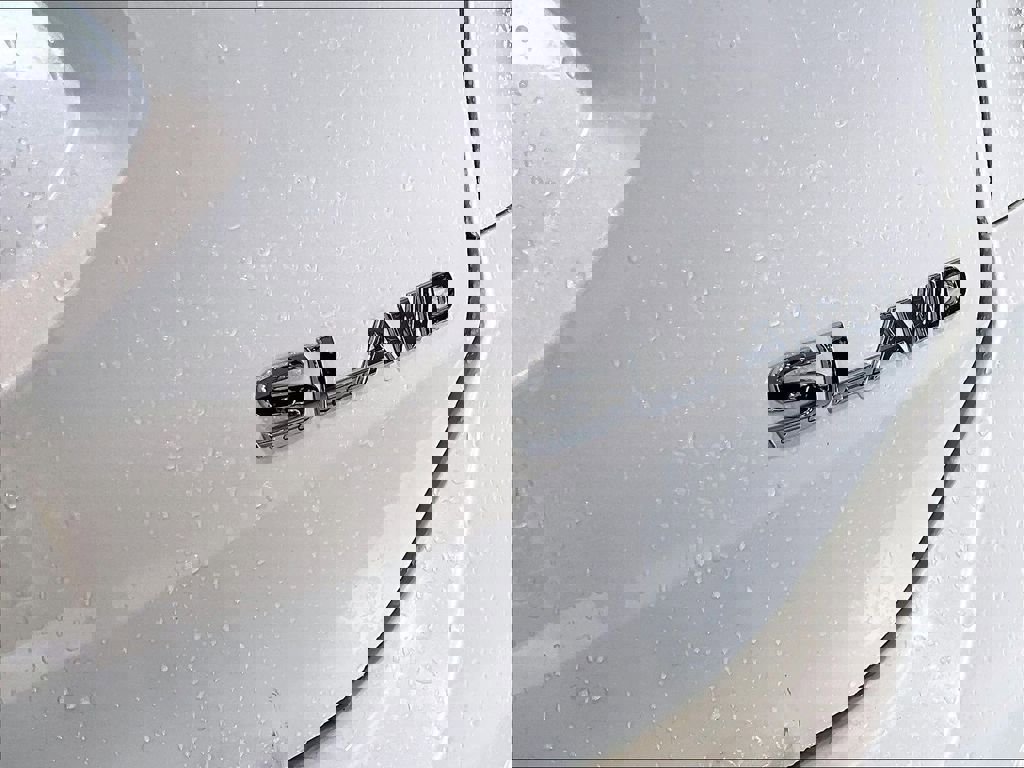 Used 2020 Nissan Rogue SL w/ Premium Package image 27