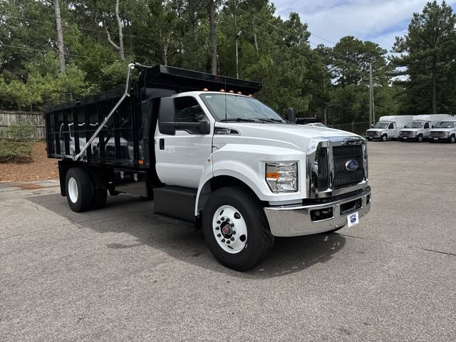 New 2027 Ford F750 2WD Regular Cab Super Duty image 2