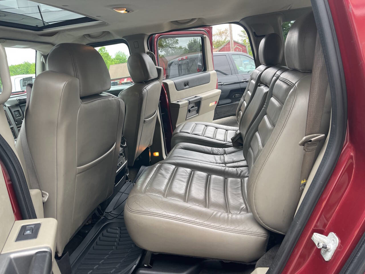 Used 2003 HUMMER H2 Base 4dr 4WD SUV w/ Preferred Equipment Group image 15