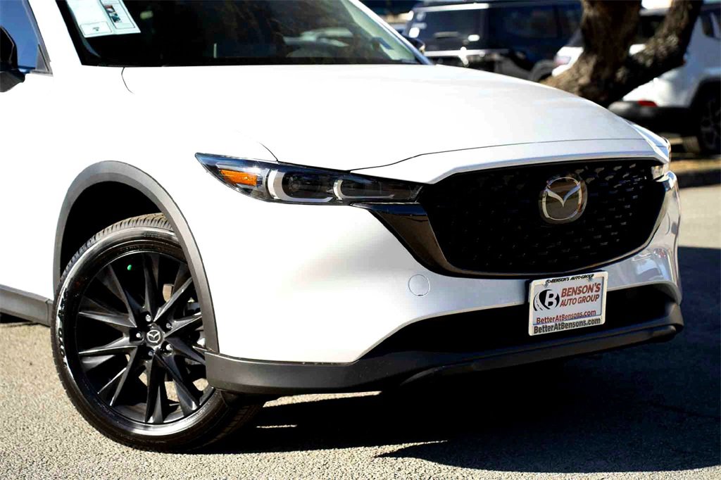 New 2025 MAZDA CX-5 Carbon Edition image 3