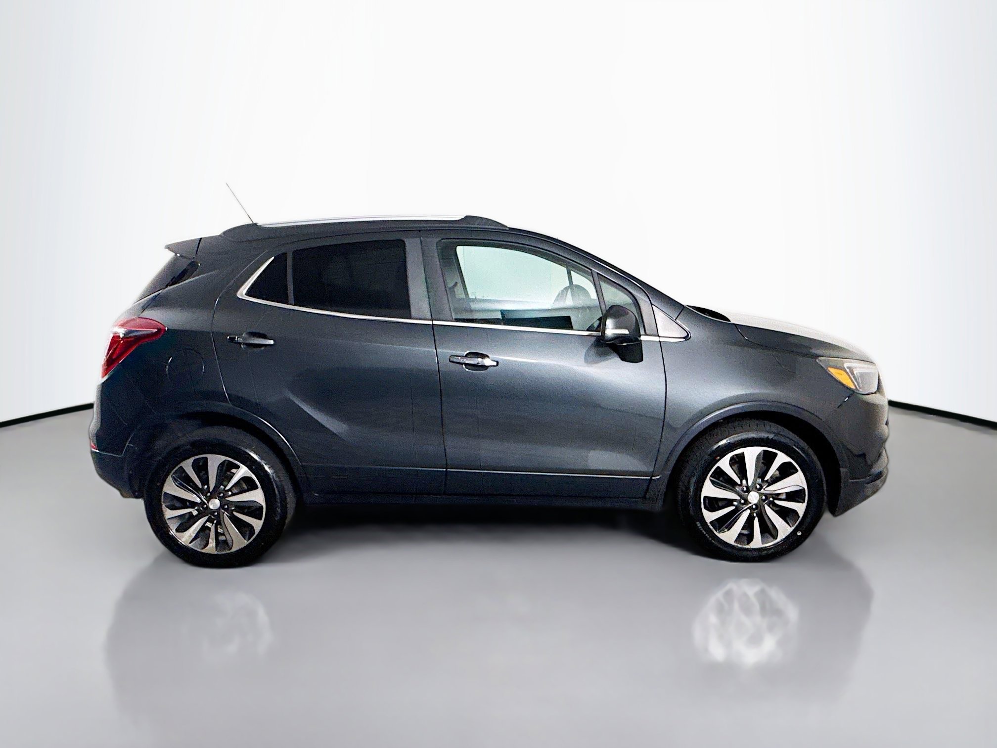 Used 2018 Buick Encore Preferred image 11