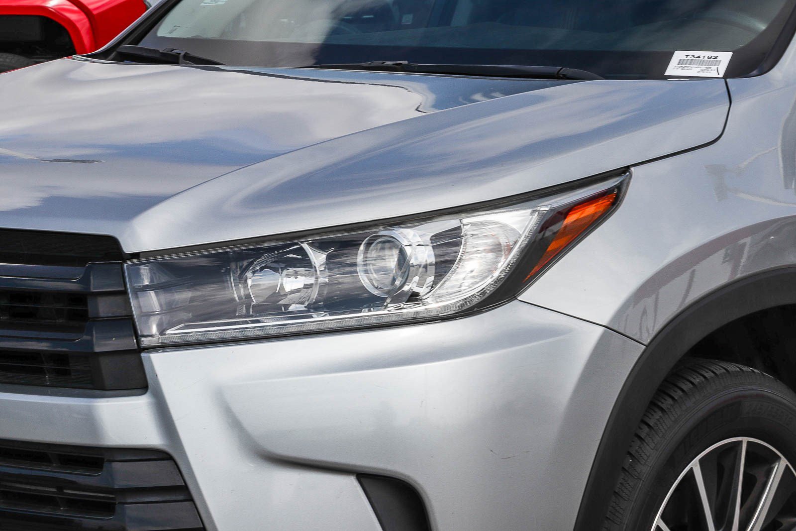 Certified 2017 Toyota Highlander SE w/ Carpet Mat Package image 10