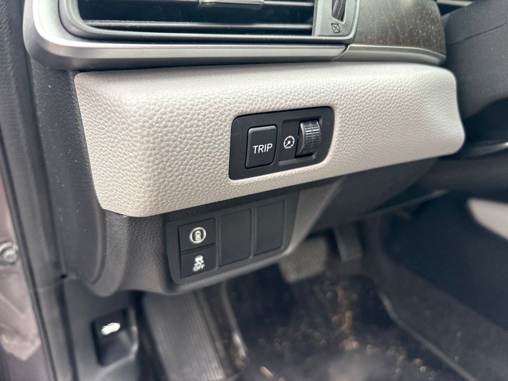 Used 2018 Honda Accord EX-L image 18