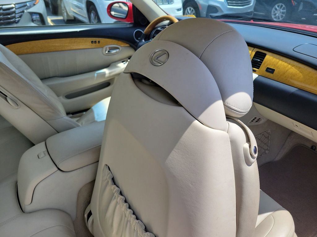 Used 2002 Lexus SC 430 Convertible RWD image 30