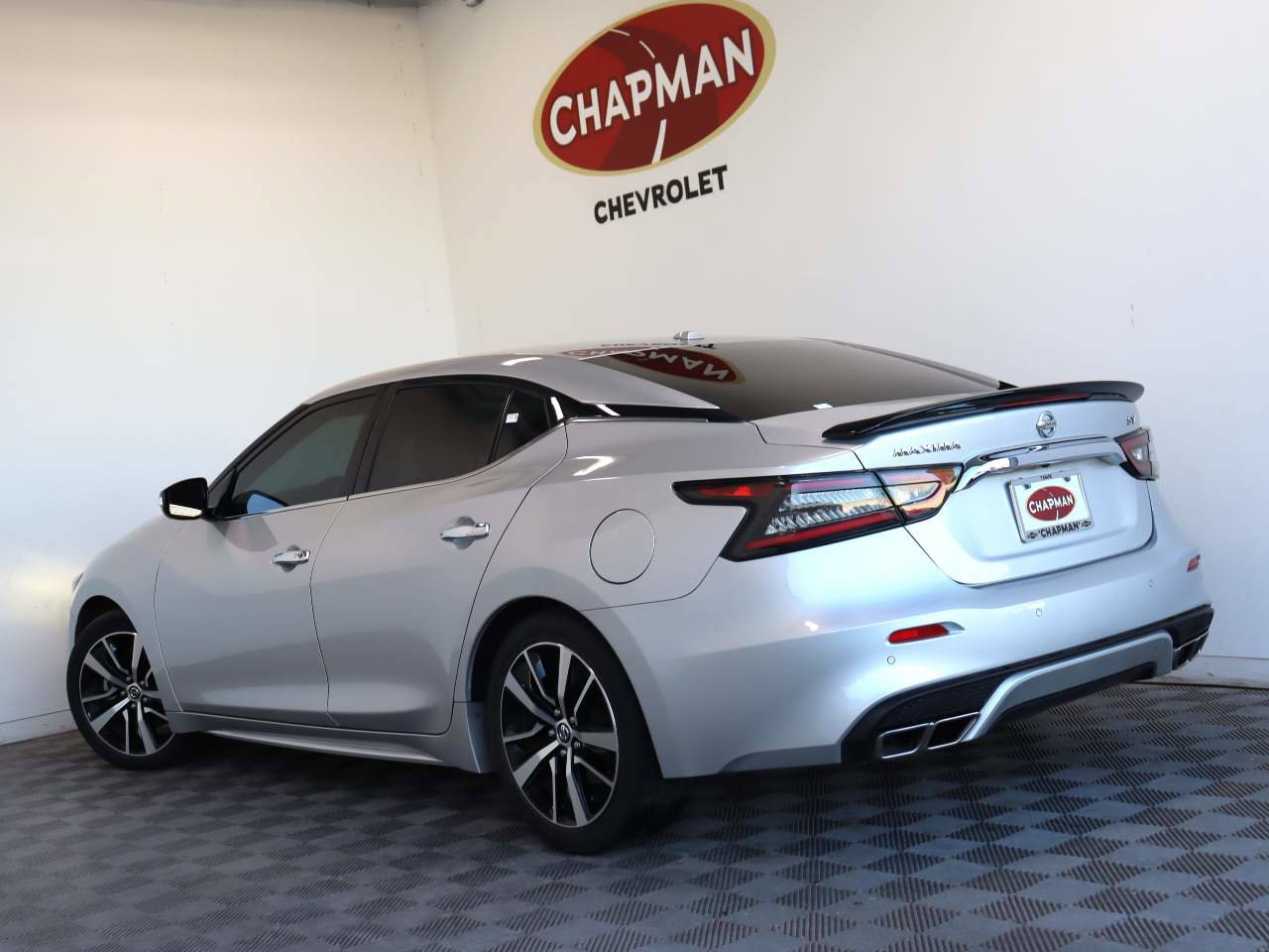 Used 2022 Nissan Maxima SV image 4