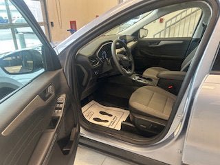 Used 2022 Ford Escape SE w/ Convenience Package AWD/4WD image 5