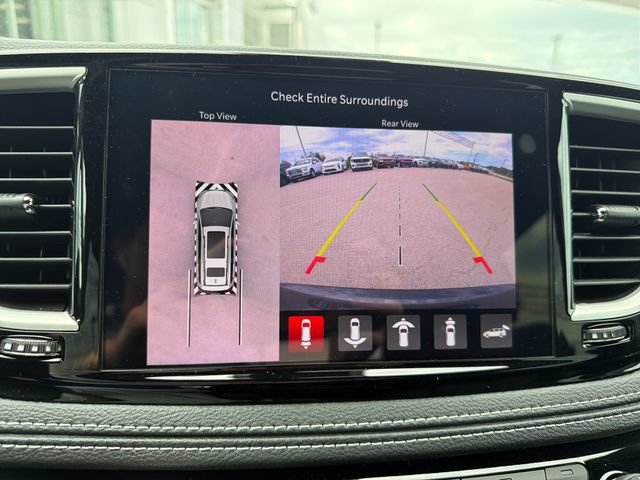 Used 2026 Chrysler Pacifica Select FWD image 34