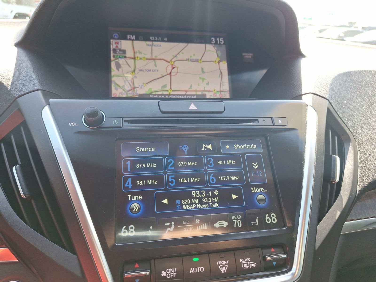 Used 2017 Acura MDX FWD w/ Technology Package image 27