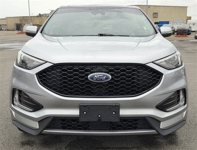 Used 2020 Ford Edge ST-Line w/ Cold Weather Package image 5