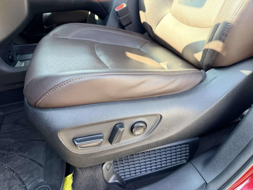 Certified 2021 Toyota Sienna Platinum AWD/4WD image 18