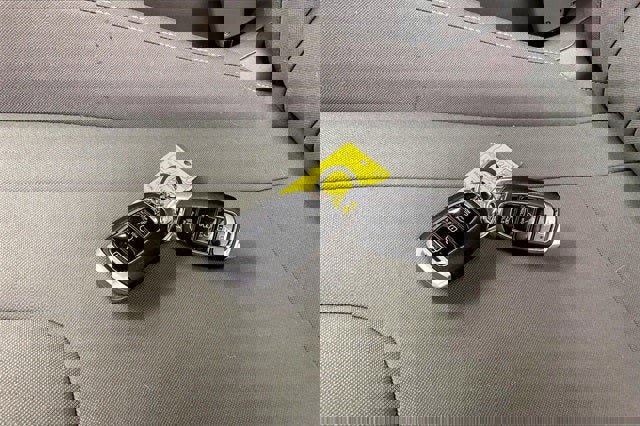 Certified 2023 Hyundai Elantra SEL w/ Cargo Package image 13