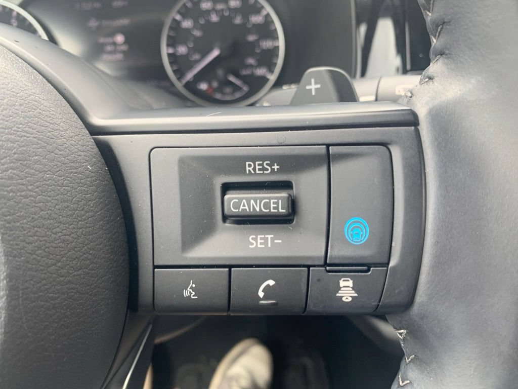 Certified 2025 Nissan Pathfinder SV w/ Black Appearance Package AWD/4WD image 21