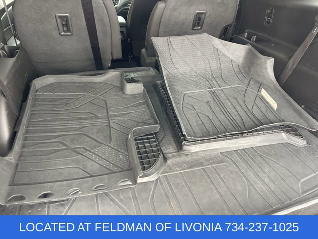 Used 2019 Chevrolet Traverse LT w/ LPO, Floor Liner Package image 33