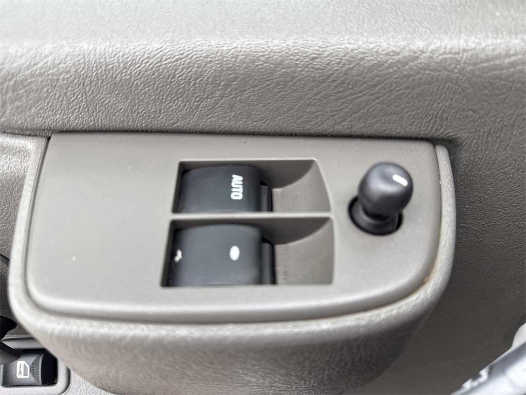 Used 2023 Chevrolet Express 3500 w/ Power Convenience Package image 26