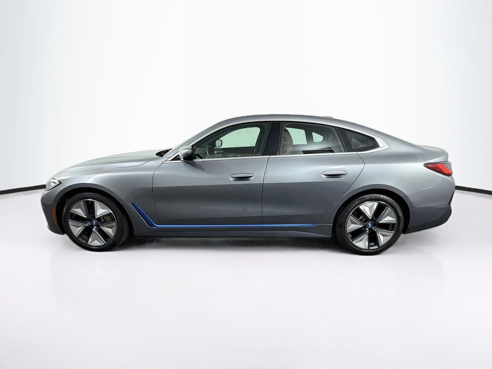 Certified 2023 BMW i4 eDrive35 w/ Premium Package RWD image 4