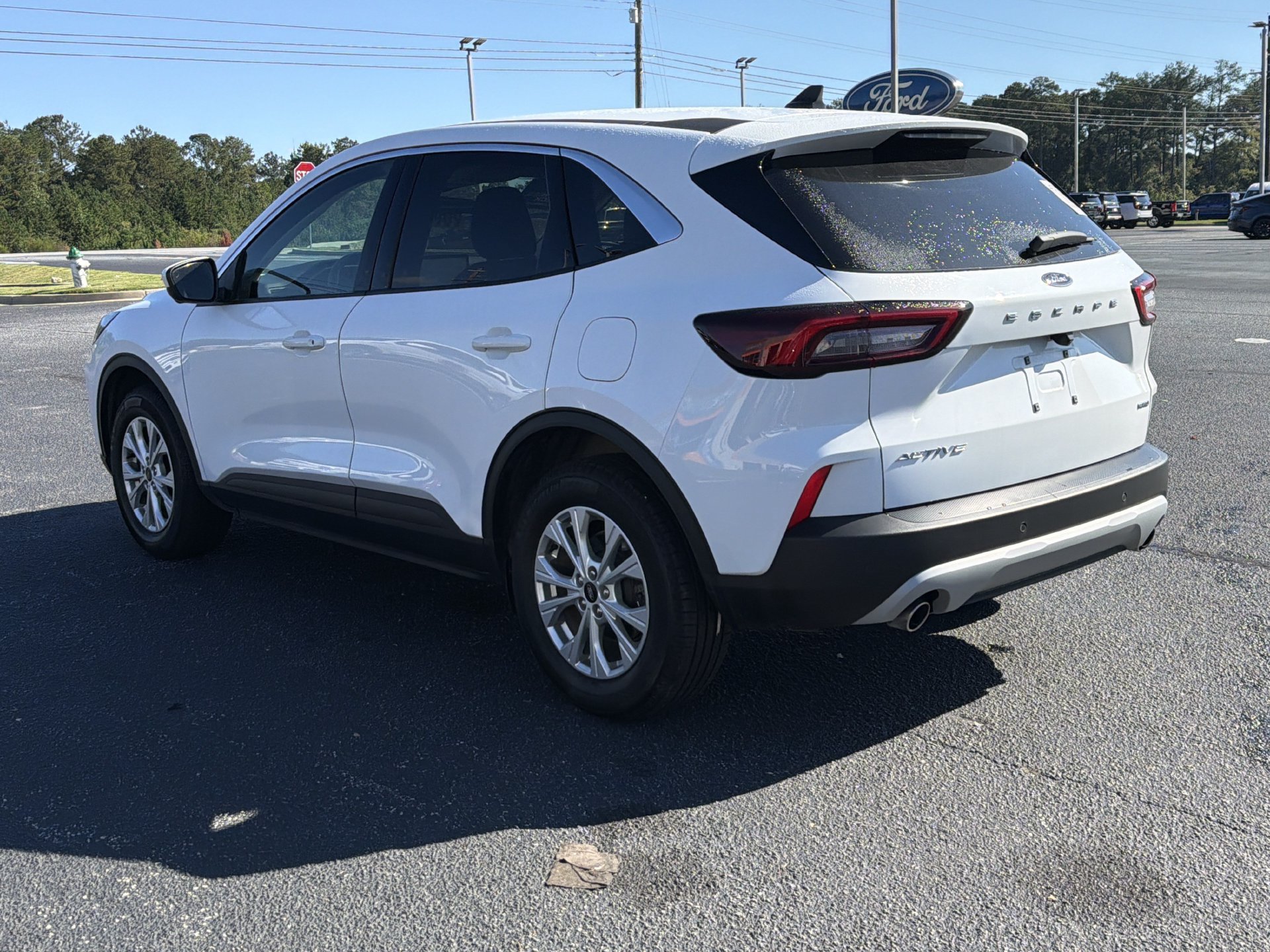 Used 2023 Ford Escape Active w/ Tech Pack #2 AWD/4WD image 12