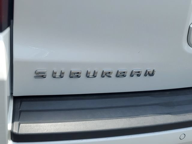 Used 2020 Chevrolet Suburban LT RWD image 30