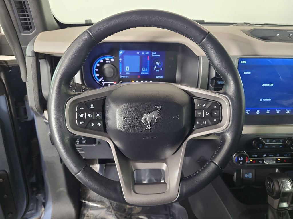 Used 2024 Ford Bronco Wildtrak image 12