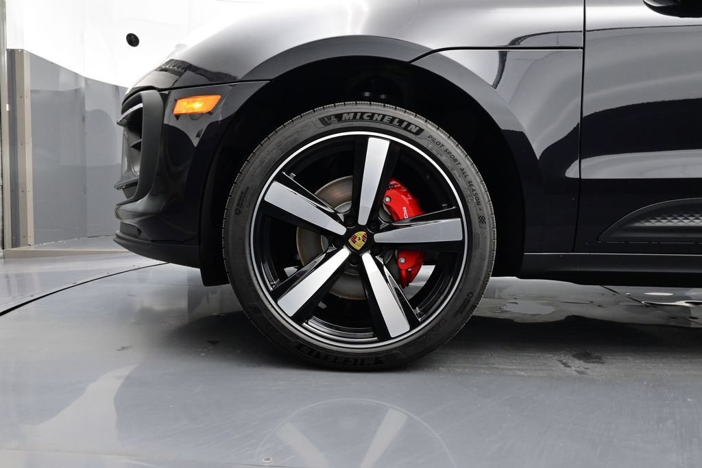 New 2026 Porsche Macan S AWD/4WD image 6