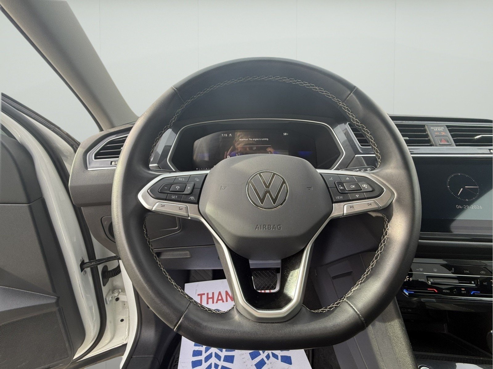 Used 2024 Volkswagen Tiguan SE AWD/4WD image 19