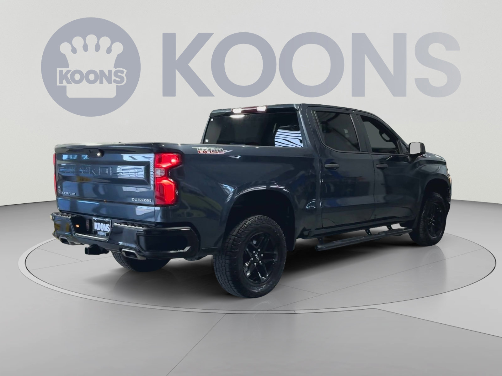 Used 2021 Chevrolet Silverado 1500 Custom Trail Boss w/ Safety Confidence Package AWD/4WD image 12