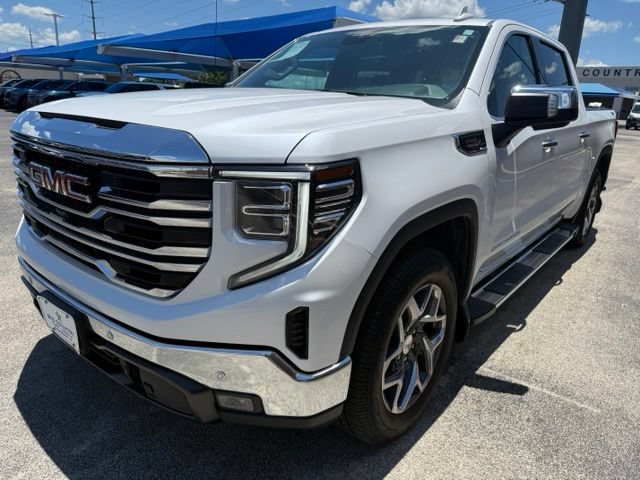 Used 2024 GMC Sierra 1500 SLT w/ SLT Premium Plus Package AWD/4WD video 1