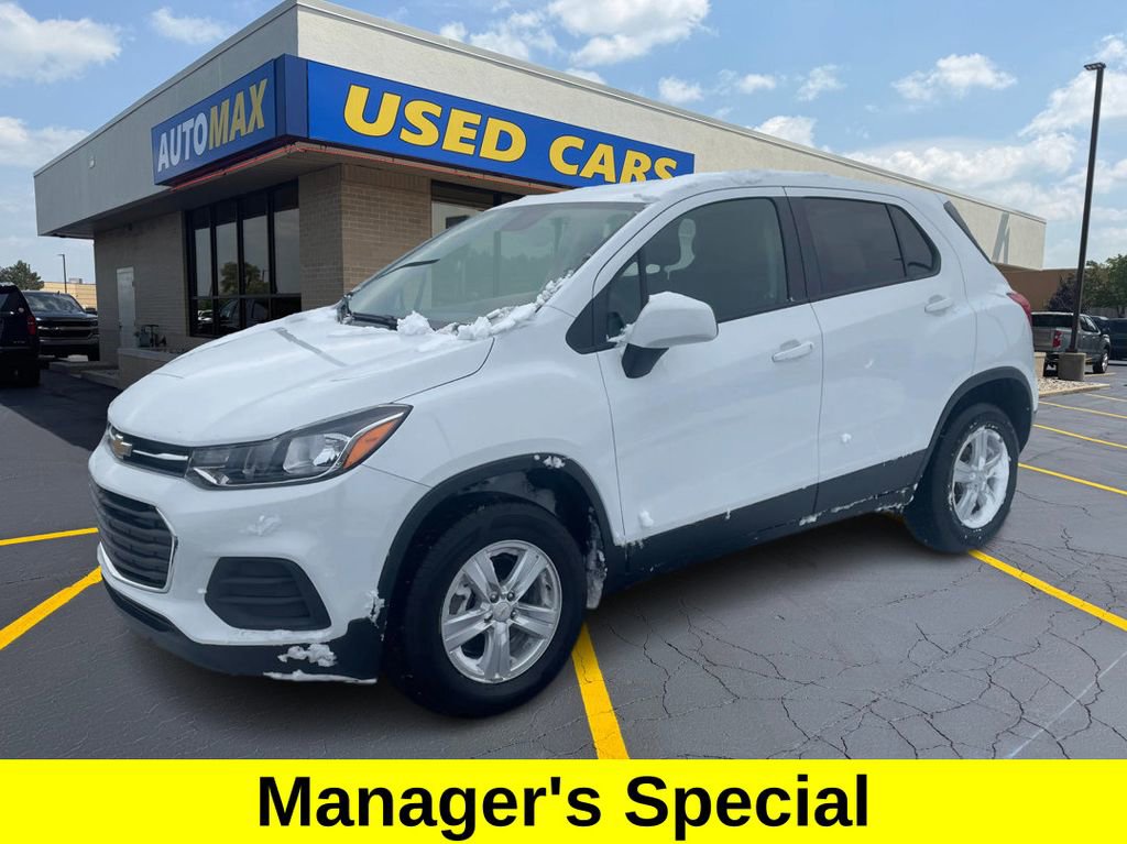 Used 2021 Chevrolet Trax LS w/ Tint and Cruise Package image 1