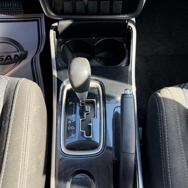 Used 2017 Mitsubishi Outlander SE FWD image 24