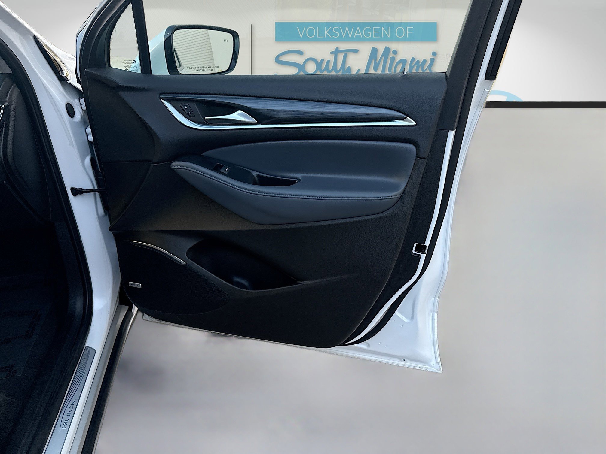 Used 2021 Buick Enclave Essence w/ Sound and Sites Package image 33