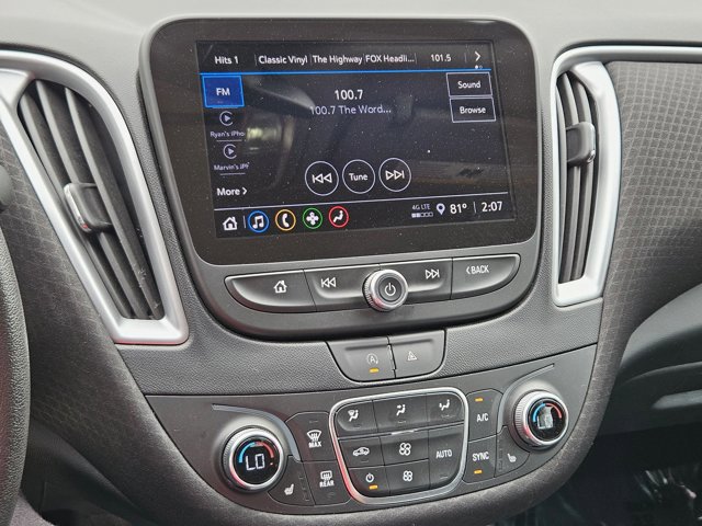 Used 2023 Chevrolet Malibu LT image 14