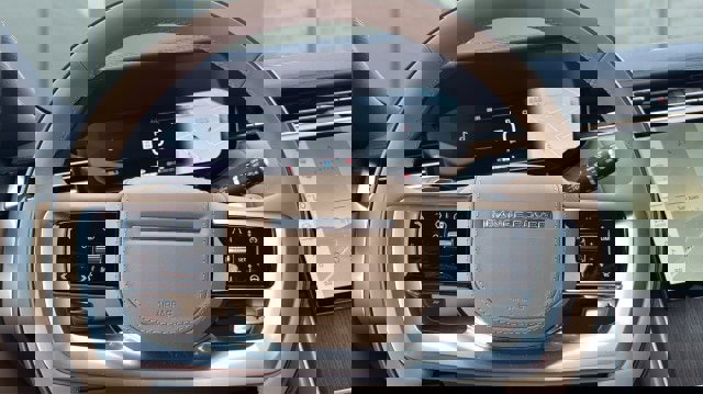 New 2026 Land Rover Range Rover Long Wheelbase SE image 27