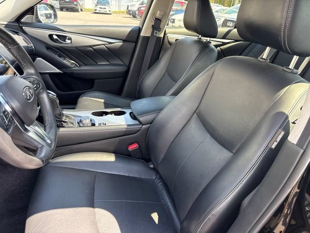 Certified 2022 INFINITI Q50 Luxe w/ Cargo Package AWD/4WD image 5