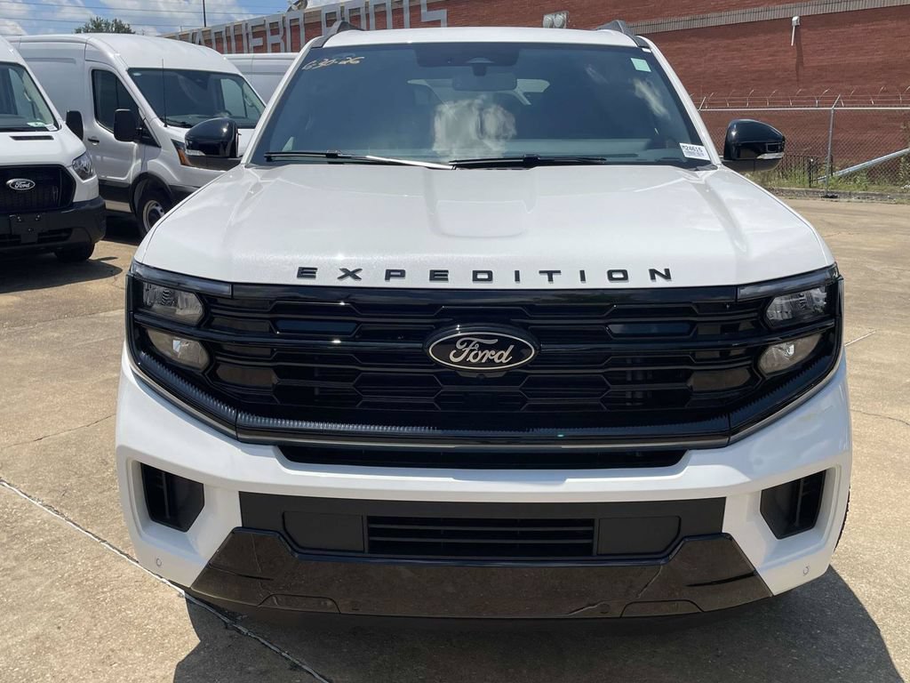 New 2026 Ford Expedition Platinum w/ Stealth Appearance Package AWD/4WD image 8