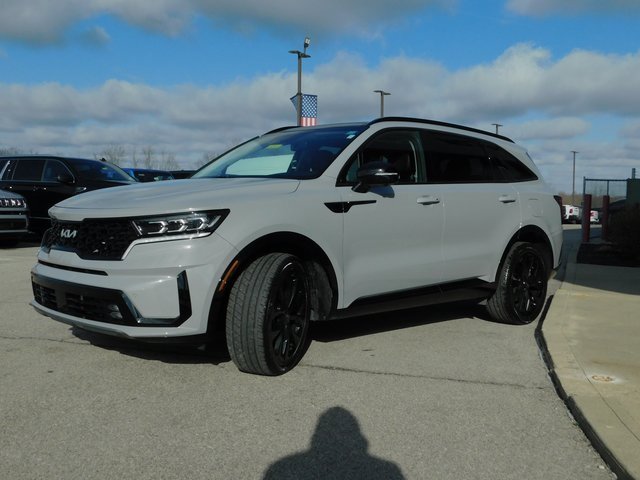 Used 2022 Kia Sorento SX image 4