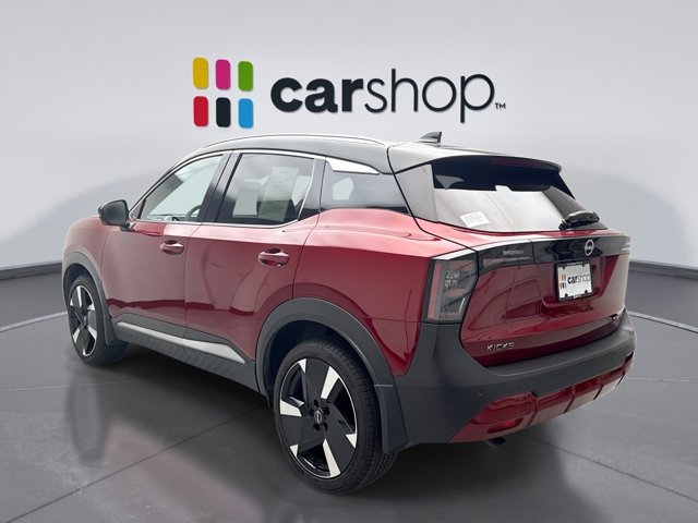 Used 2025 Nissan Kicks SR AWD/4WD image 3