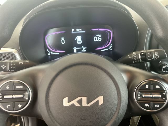 Certified 2025 Kia Soul LX FWD image 12