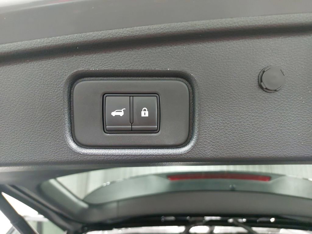 New 2026 Nissan Pathfinder Platinum image 15