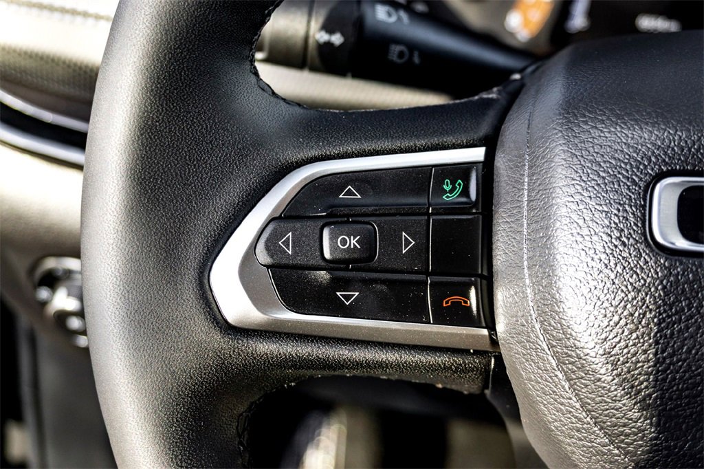 New 2025 Jeep Compass Latitude w/ Altitude Special Edition image 18