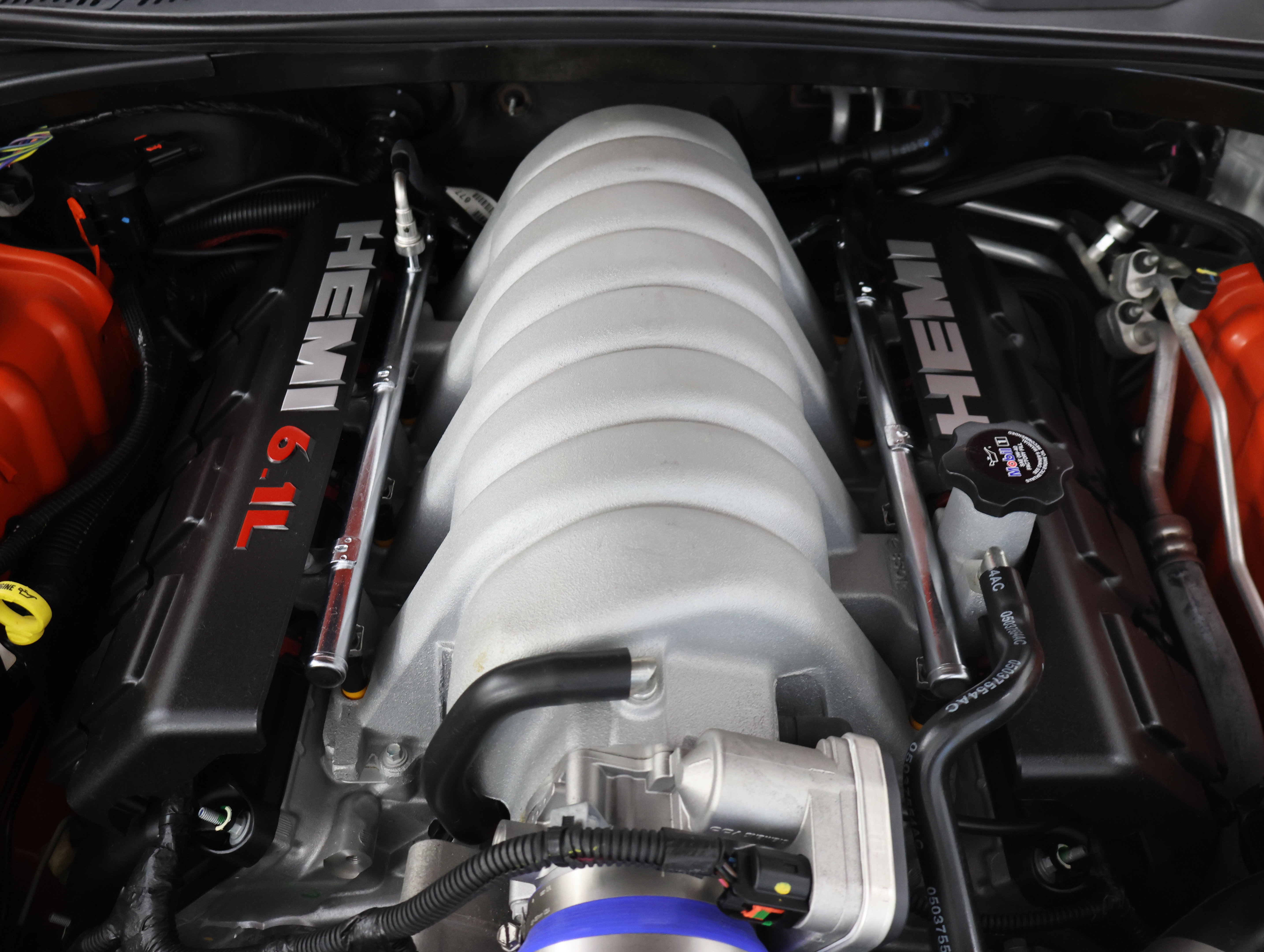 Used 2009 Dodge Challenger SRT8 w/ SRT Option Group II RWD image 20